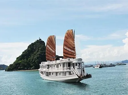 Royal Heritage Cruise
